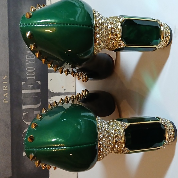 Emerald Gem Heels - Picture 6 of 8